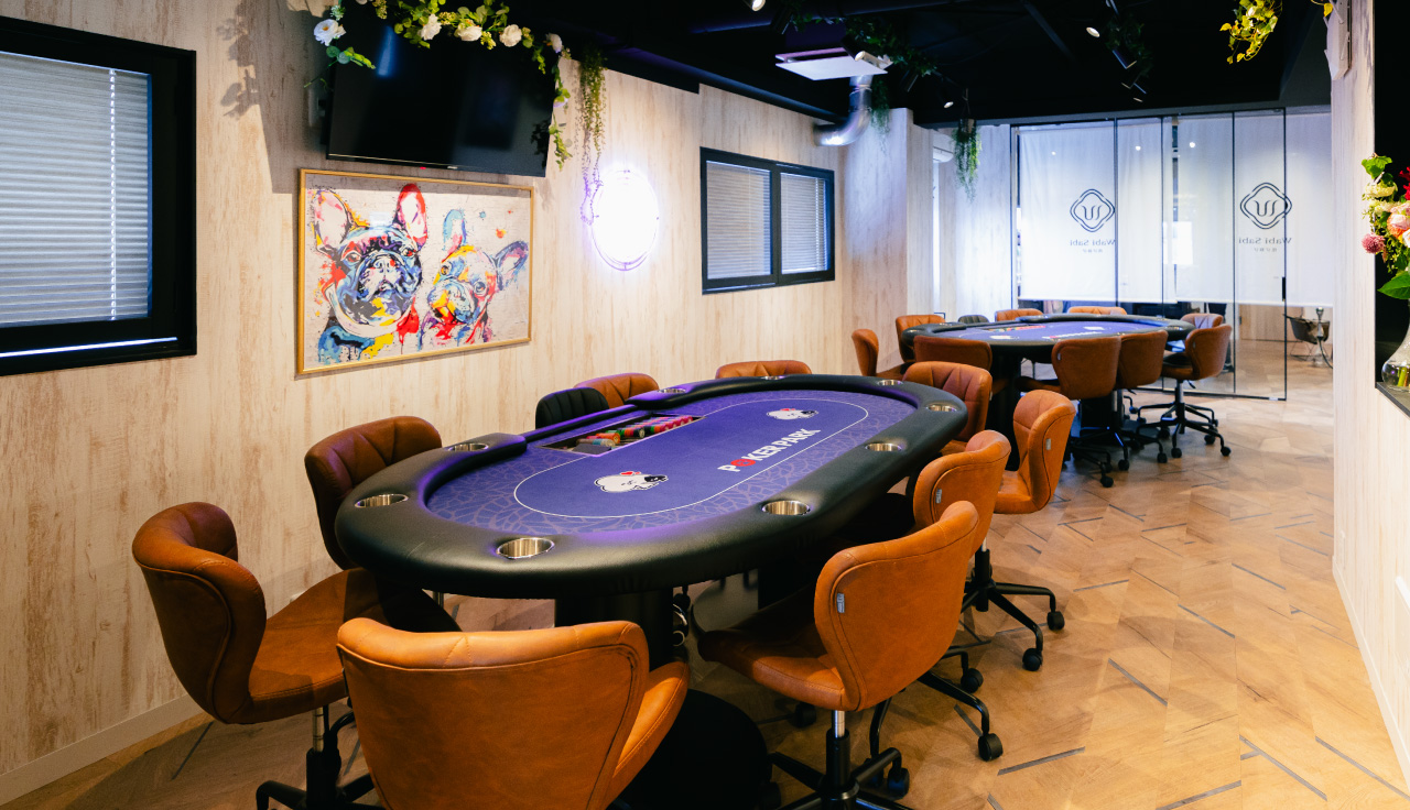 初心者向けポーカーバー POKER PARK 店内の様子